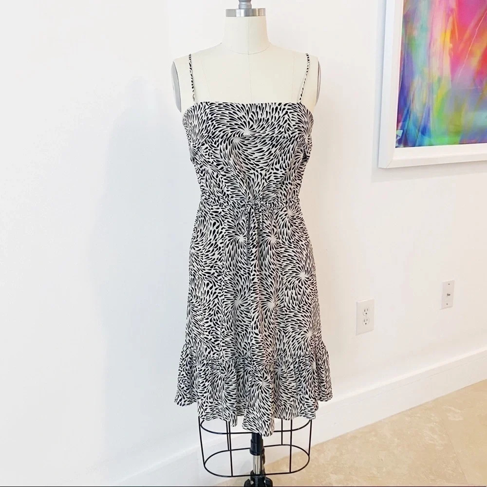 Twelfth Street by Cynthia Vincent 100% Silk Dress S Black Cream Midi Ruffle Tank